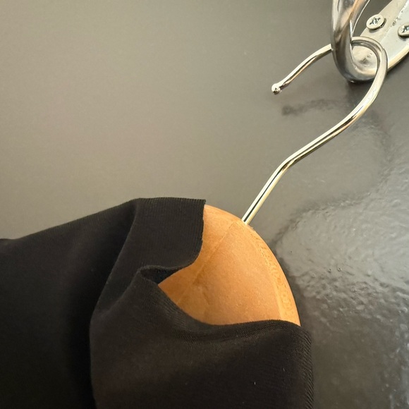 Norma Kamali size 36 (6 or S in brand) Black Long Sleeve Dress mock neck NWOT - Picture 7 of 12